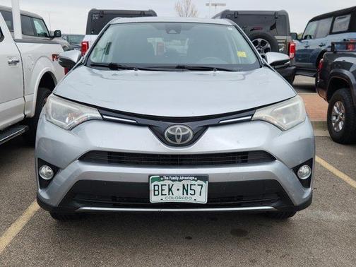 Silver Sky Metallic 2018 Toyota RAV4 XLE