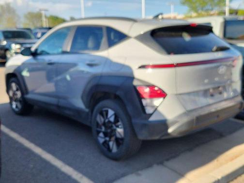 Cyber Gray Metallic 2025 Hyundai KONA SEL