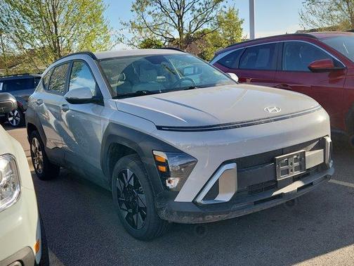 Cyber Gray Metallic 2025 Hyundai KONA SEL