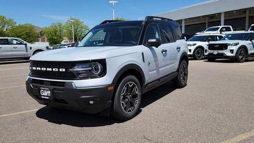 Space White Metallic 2026 Ford Bronco Sport Outer Banks