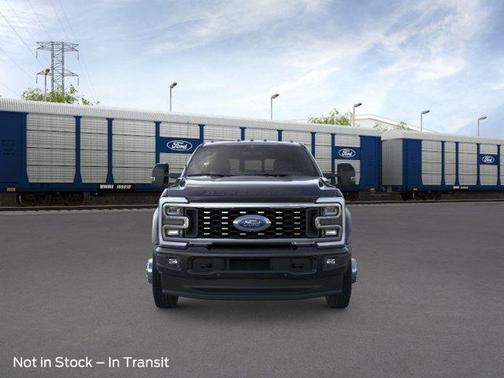 Agate Black Metallic 2026 Ford F-450 Platinum