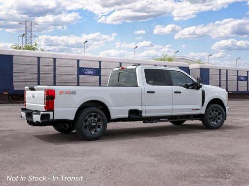 Oxford White 2027 Ford F-350 XL