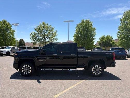 Black 2025 Chevrolet Silverado 2500 Custom