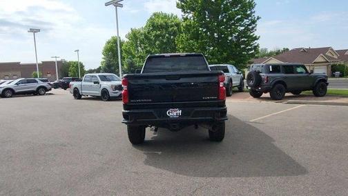 Black 2025 Chevrolet Silverado 2500 Custom