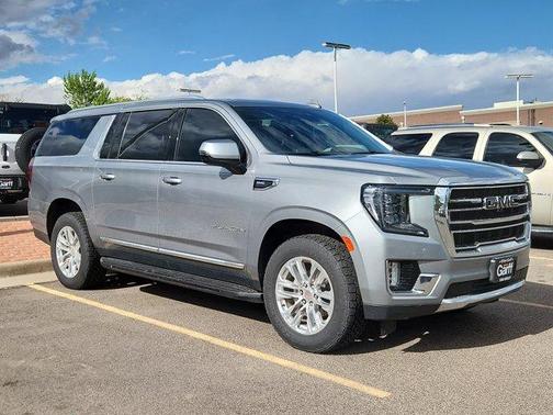 Sterling 2023 GMC Yukon XL SLT