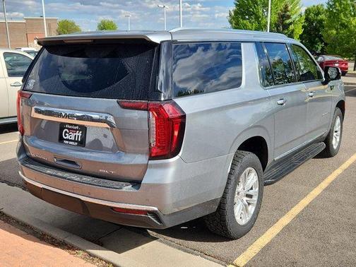Sterling 2023 GMC Yukon XL SLT