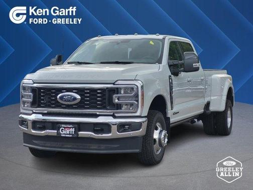 Avalanche 2026 Ford F-350 Lariat Super Duty