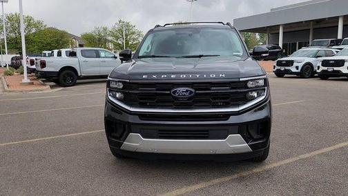 Agate Black Metallic 2026 Ford Expedition Max Platinum