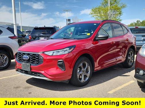 Rapid Red Metallic Tinted Clearcoat 2024 Ford Escape ST-Line