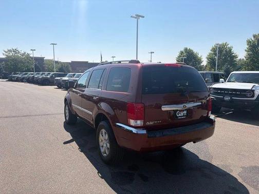 Cognac Crystal Pearl 2008 Chrysler Aspen Limited