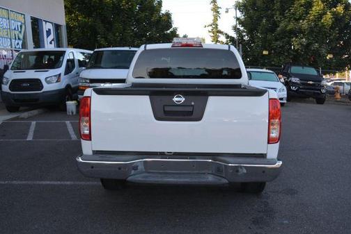 2015 Nissan Frontier S