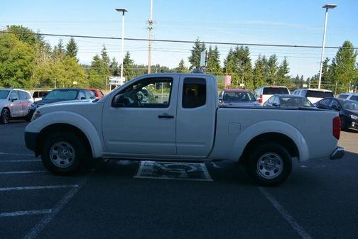 2015 Nissan Frontier S