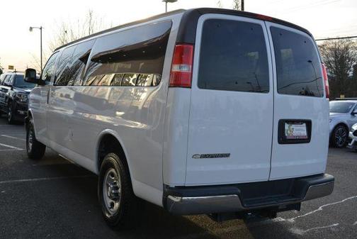 2019 Chevrolet Express 3500 LT