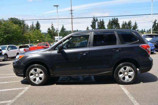 2014 Subaru Forester 2.5i