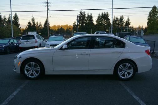 2018 BMW 330 i