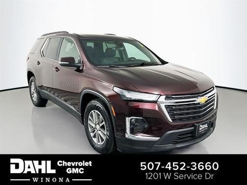 Black Cherry Metallic 2023 Chevrolet Traverse LT Cloth