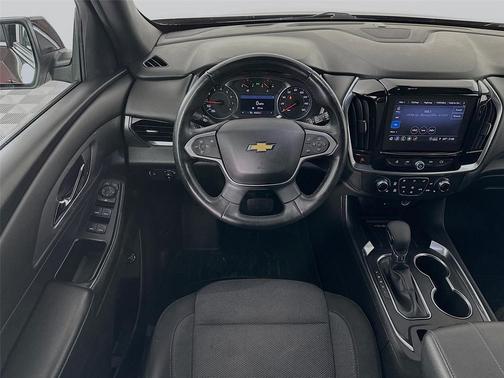 Black Cherry Metallic 2023 Chevrolet Traverse LT Cloth