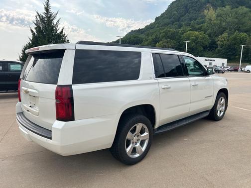 2015 Chevrolet Suburban 1500 LT