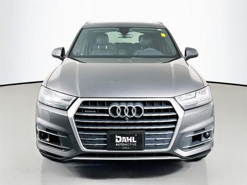 2019 Audi Q7 55 Premium Plus