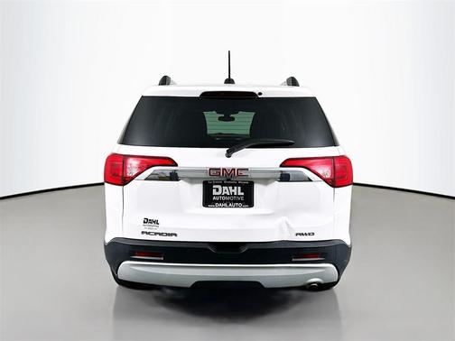 2018 GMC Acadia SLE-2