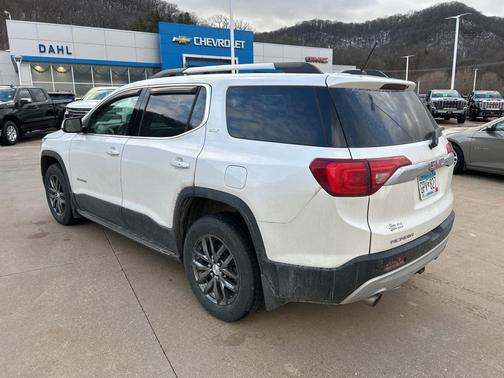2017 GMC Acadia SLT-1