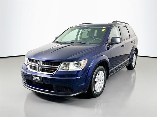 Contusion Blue Pearlcoat 2018 Dodge Journey SE