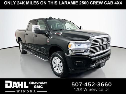 Diamond Black Crystal Pearlcoat 2023 RAM 2500 Laramie Crew Cab 4x4 6'4' Box
