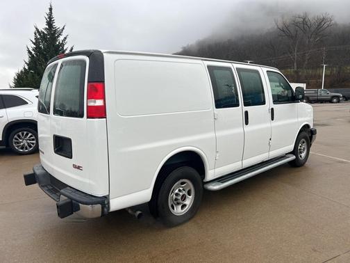 2024 GMC Savana 2500 Work Van
