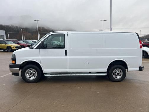 2024 GMC Savana 2500 Work Van