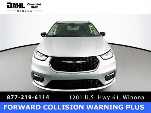 2024 Chrysler Pacifica Hybrid Select