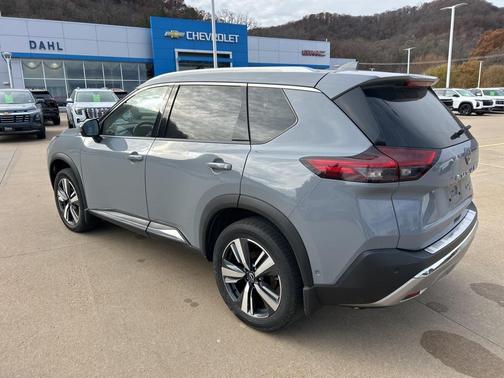 2023 Nissan Rogue Platinum