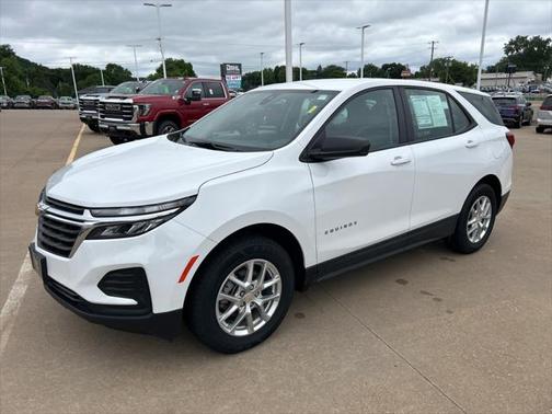 2022 Chevrolet Equinox LS