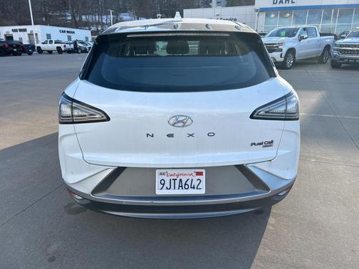 2021 Hyundai NEXO Blue