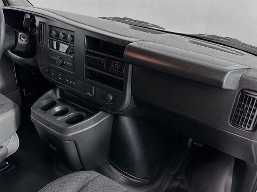 2024 GMC Savana 2500 Work Van