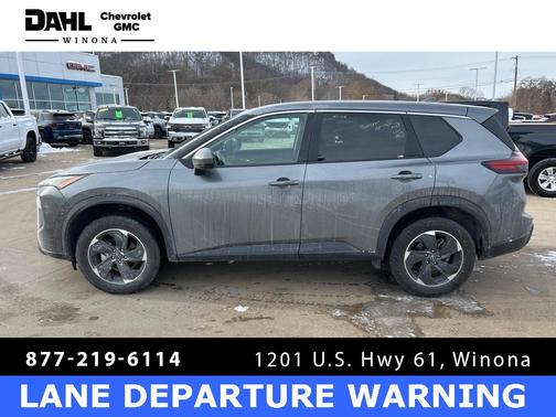 2024 Nissan Rogue SV