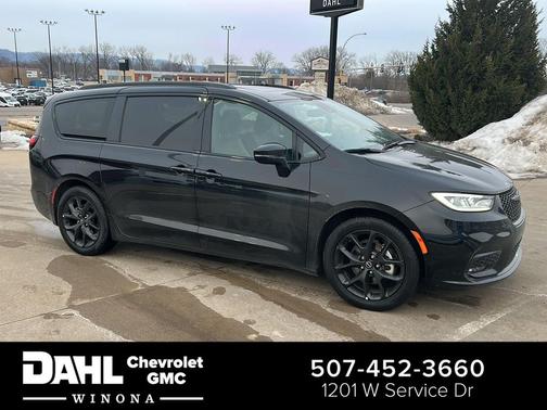 2025 Chrysler Pacifica Limited