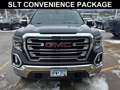 2022 GMC Sierra 1500 SLT