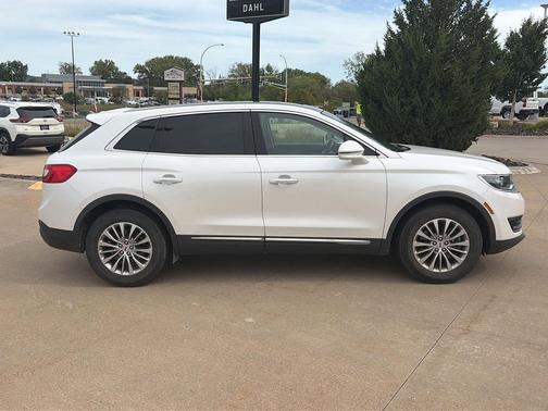White Platinum Metallic Tri-Coat 2018 Lincoln MKX Select