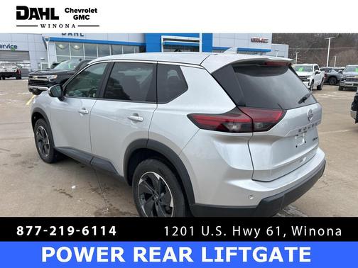 2024 Nissan Rogue SV