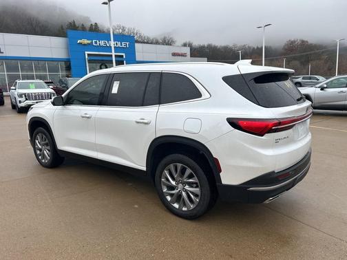 2025 Buick Enclave Preferred FWD