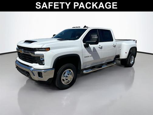 Summit White 2026 Chevrolet Silverado 3500 LT