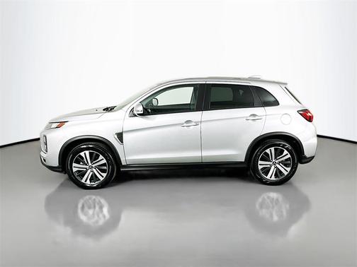 2024 Mitsubishi Outlander Sport SE