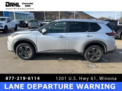 2025 Nissan Rogue SV