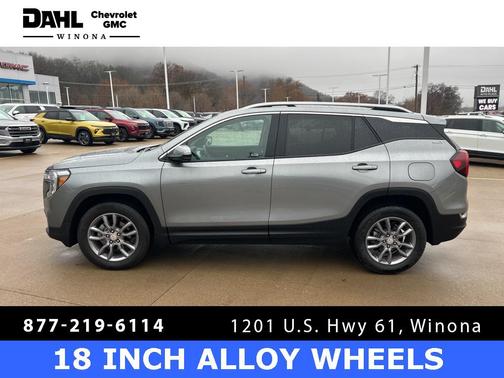 2024 GMC Terrain SLT