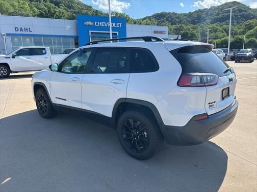 2023 Jeep Cherokee Altitude