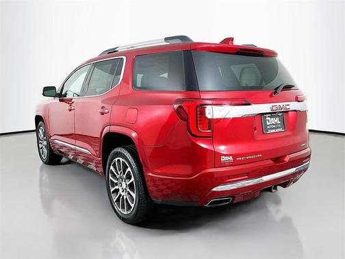 2022 GMC Acadia Denali