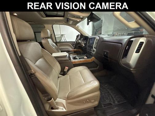 White Frost Tricoat 2018 GMC Sierra 1500 SLT