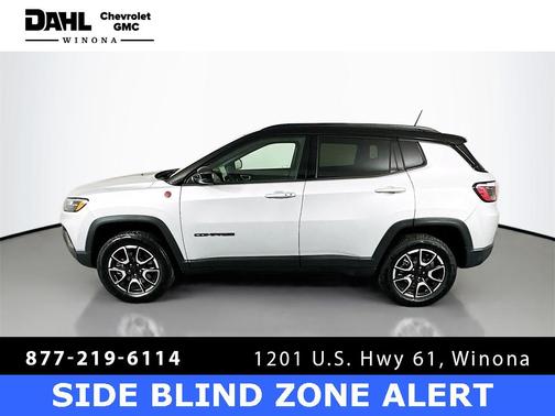 2024 Jeep Compass Trailhawk