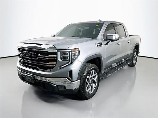 Sterling Metallic 2023 GMC Sierra 1500 SLT