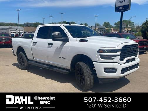 Bright White Clearcoat 2025 RAM 2500 Big Horn Crew Cab 4x4 6'4' Box